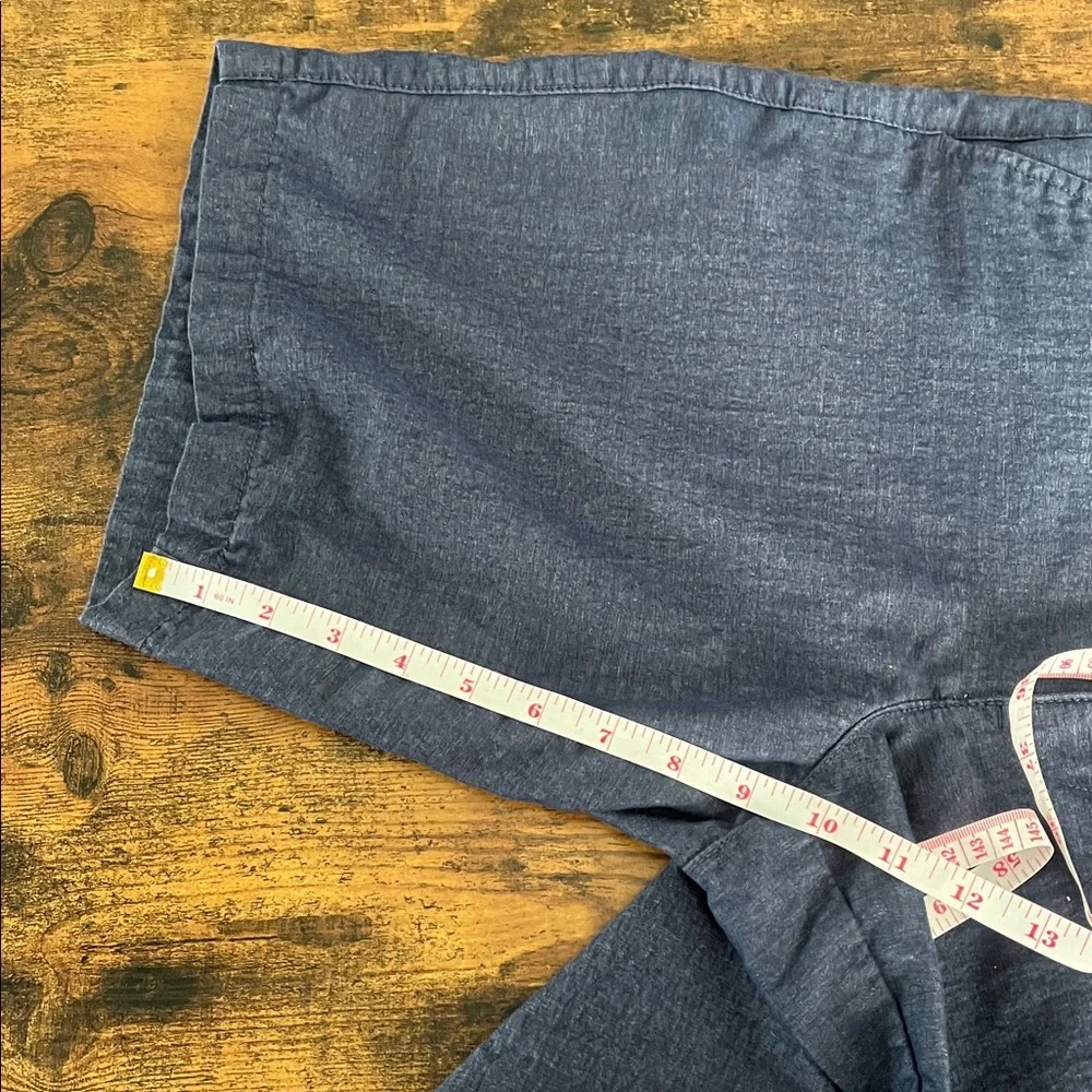 Marc Anthony Navy Blue flat front textured casual shorts